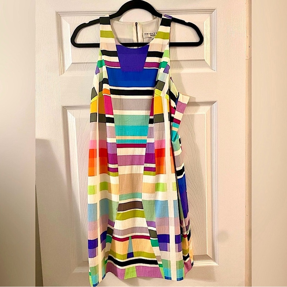 Trina Turk Blue and Pink A-Line Scoop Neck Dress